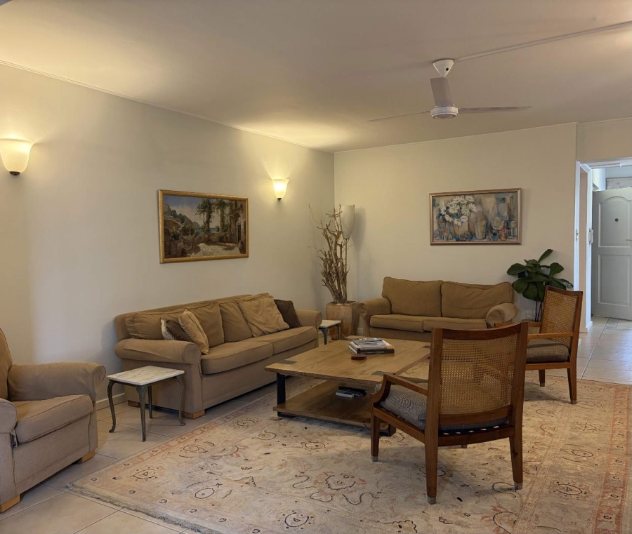 3 Bedroom Property for Sale in Green Point Western Cape